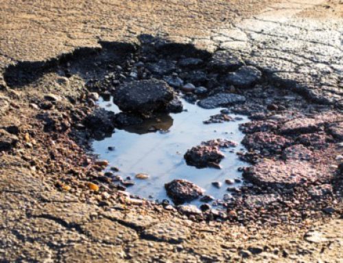 Can Potholes Cause Damage to Vehicles?